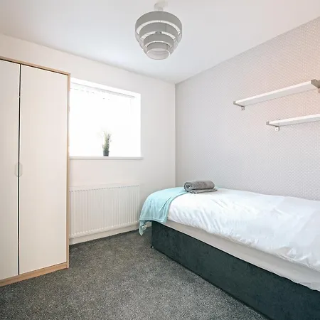 Holiday home Sutton Mews *